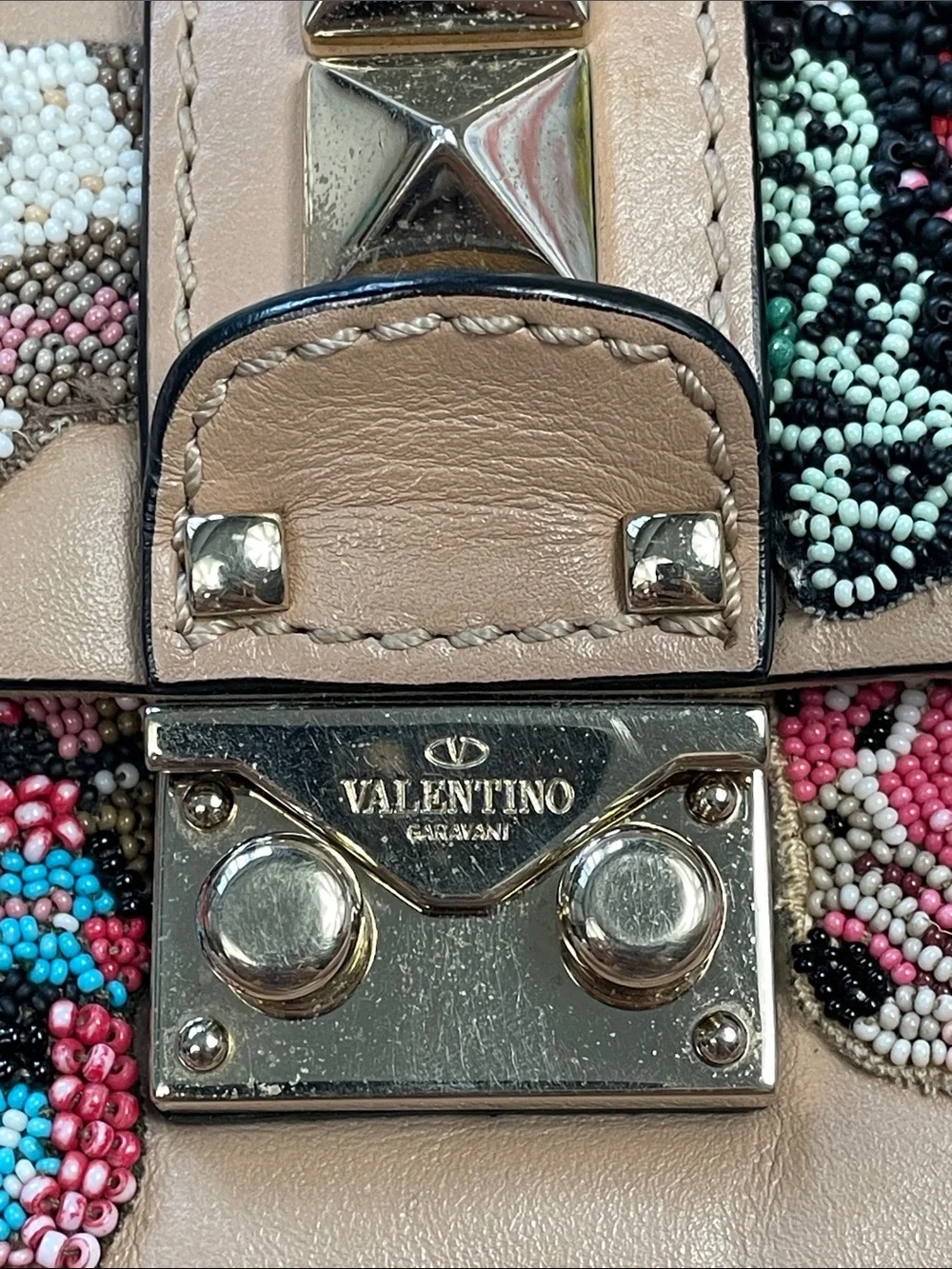 Rare Valentino Garavani Rockstud Butterfly Beaded Shoulder Bag Beige